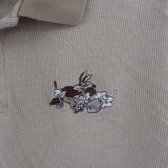 Warner Bro's Wylie Cayote Tan Polo Shirt Size Medium - Picture 2 of 7